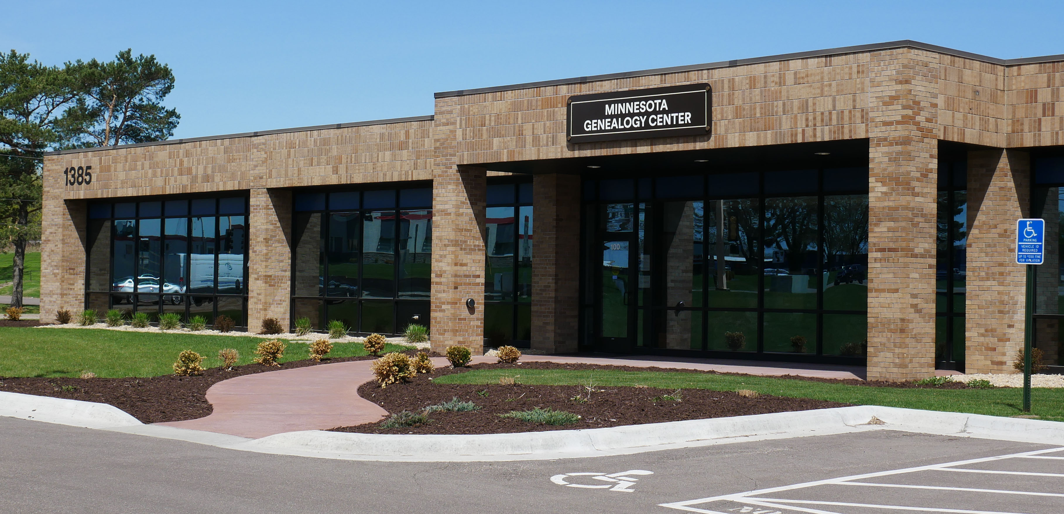 Minnesota Genealogical Center facility